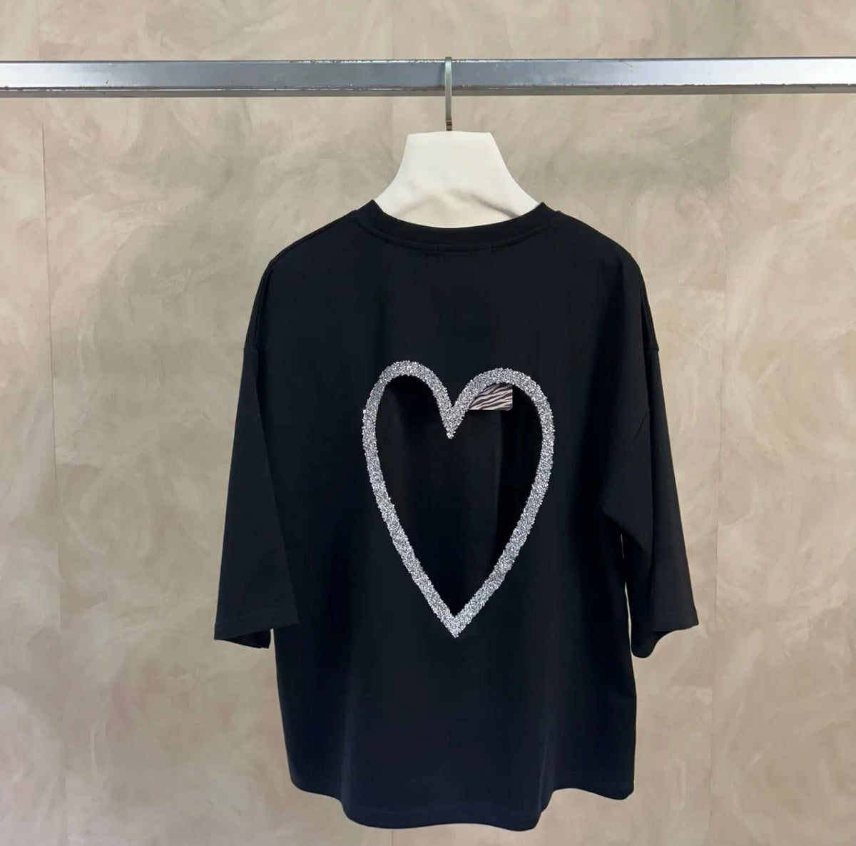 T-Shirt cœur strass dos nu