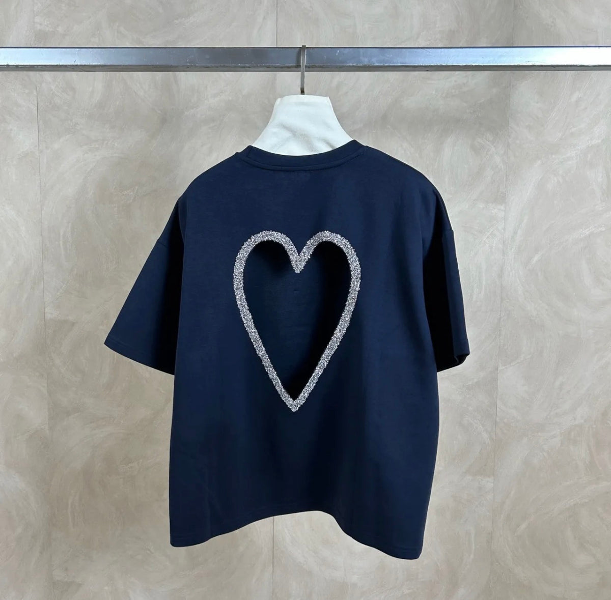 T-Shirt cœur strass dos nu