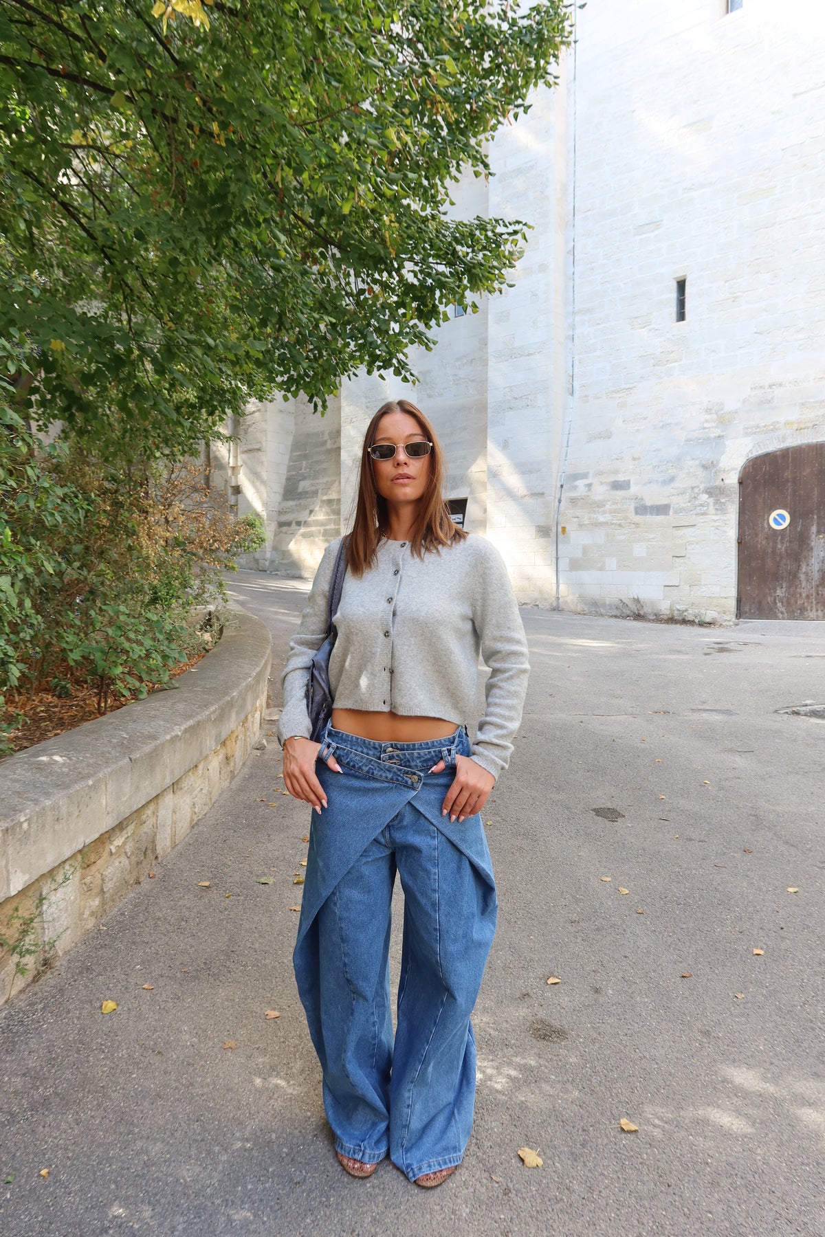 Jean Swann coupe twisted femme