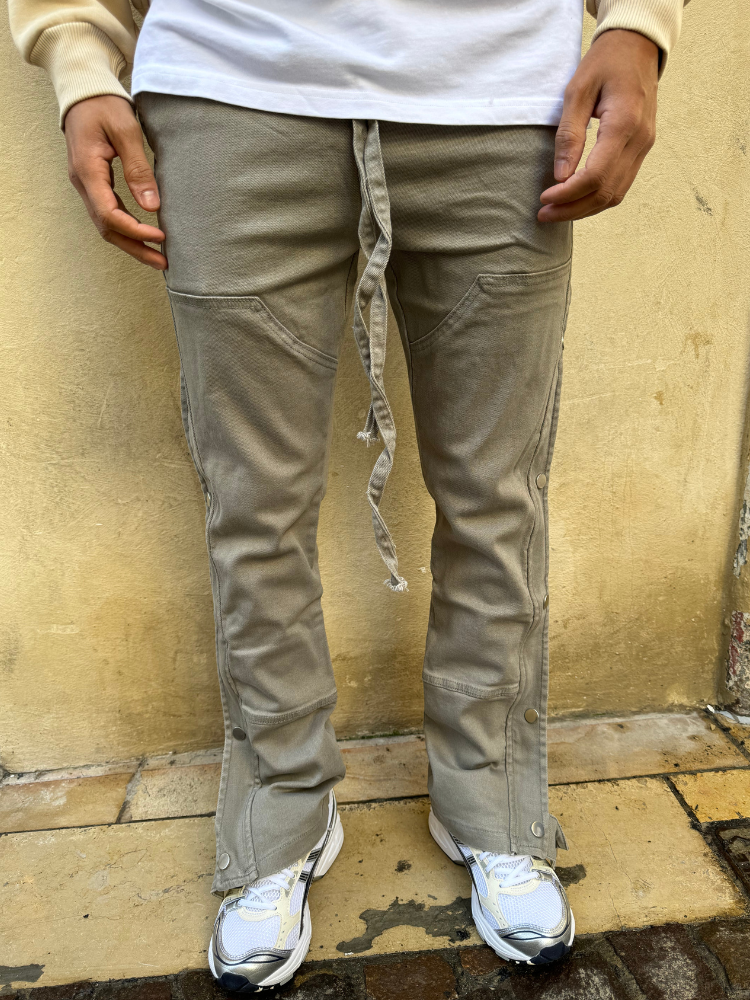 Pantalon cargo avec boutons - French Retailers