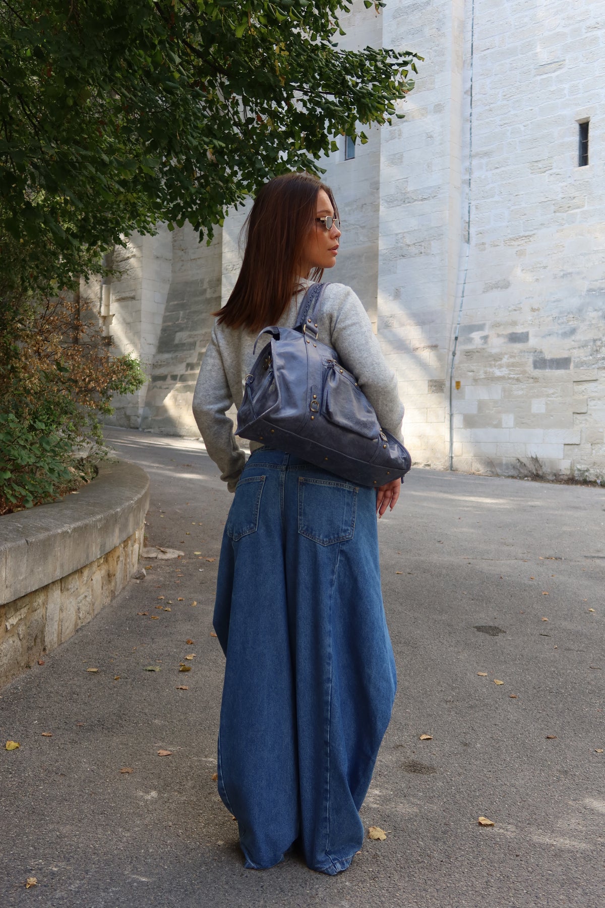Jean Swann coupe twisted femme