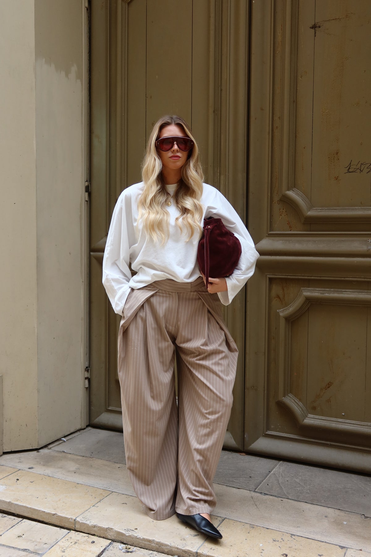 Pantalon pince à rayures