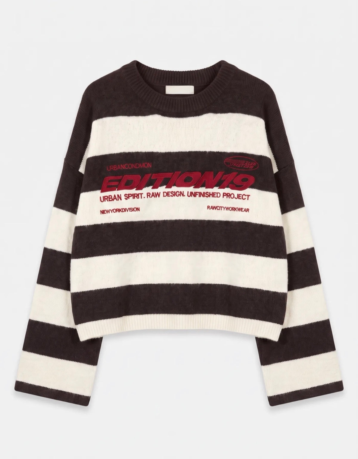 Pull à rayures avec broderie